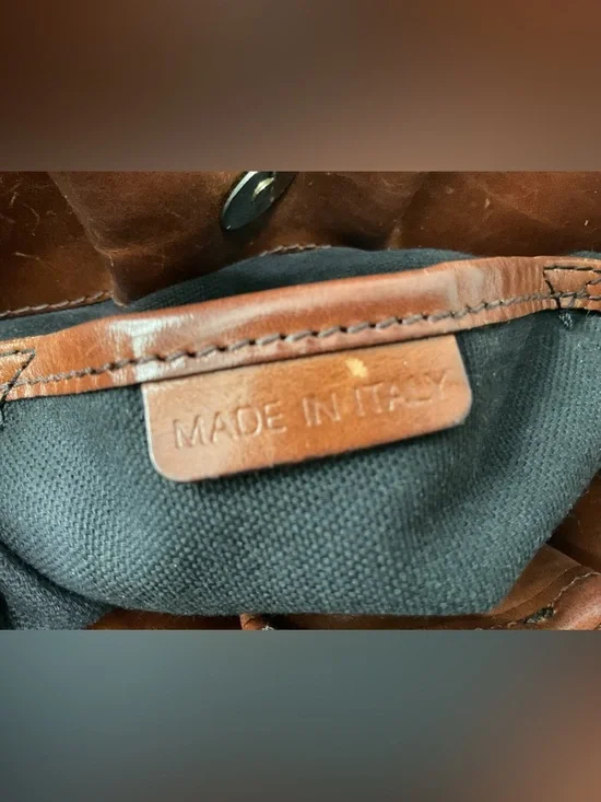 Burberry bags - Picture 15 of 16